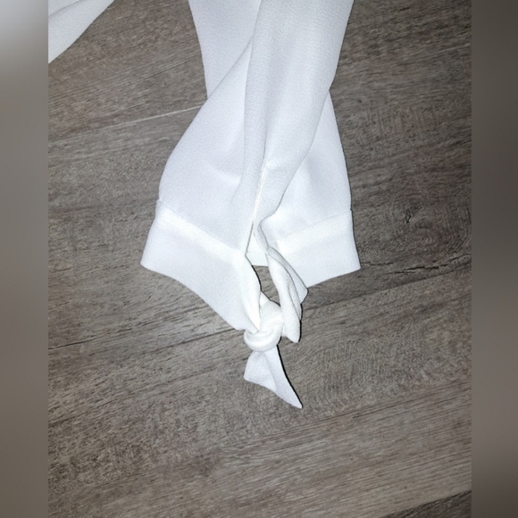 Bisou Bisou Romper - Size 12 - Picture 5 of 7